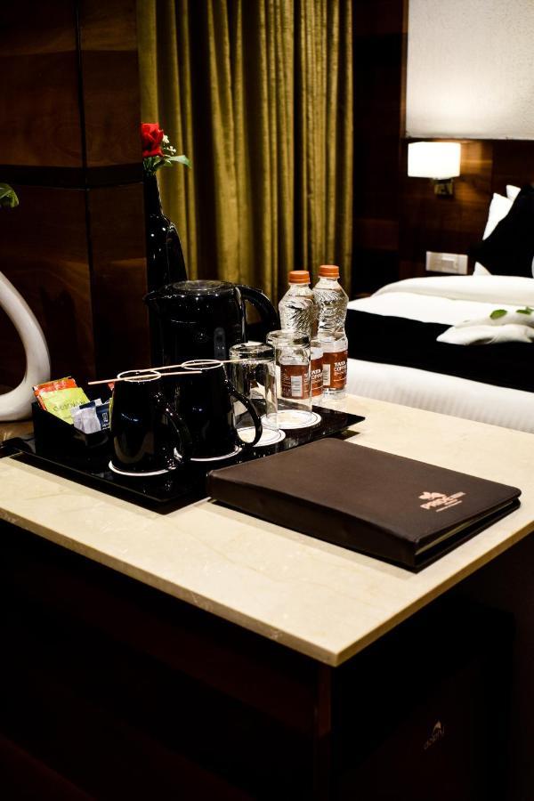 Pride Hotel And Resort Rishīkesh 外观 照片